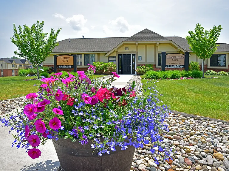 Visit Our Leasing Office!