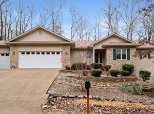 8 Alcazaba Way, Hot Springs Village, AR 71909