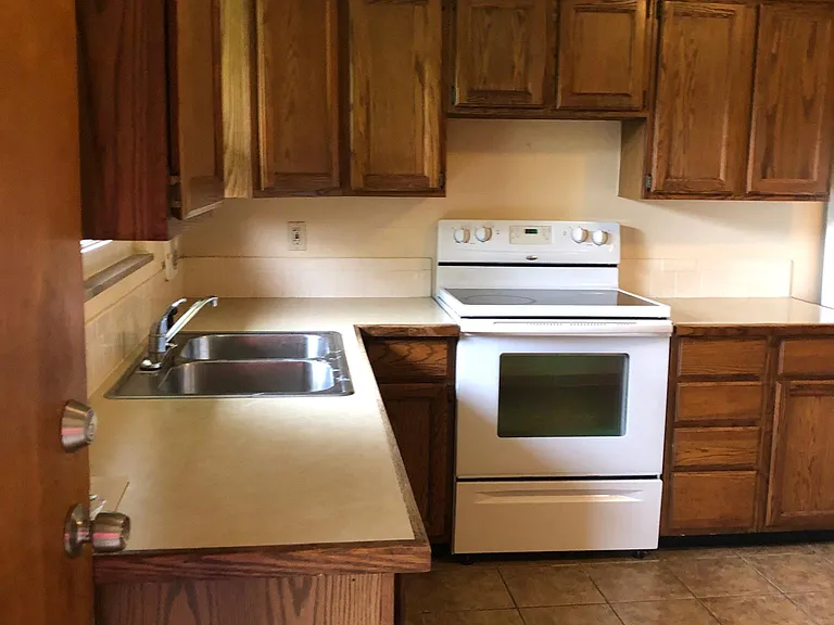 117 Sunnyside Ln — Photo 8