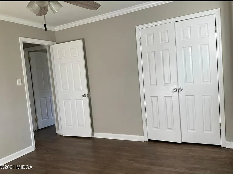 2929 Southshore Dr — Photo 15