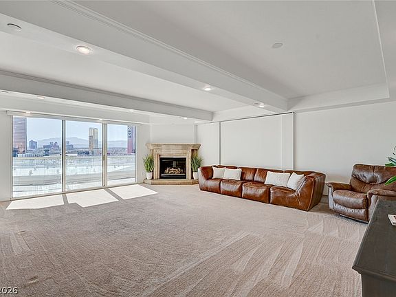 5th image of 2857 Paradise Rd Unit 1501