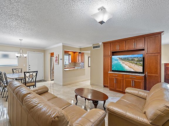 3rd image of 709 Lori Drive #205