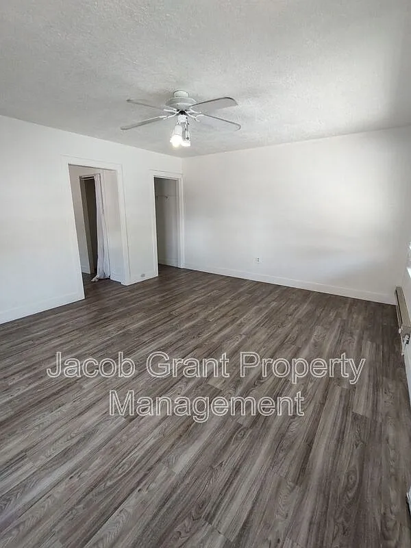 1 bed, 1.0 bath, 800 sqft, $650 — Photo 3