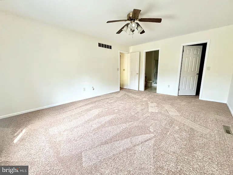 501 Falcon Dr — Photo 18