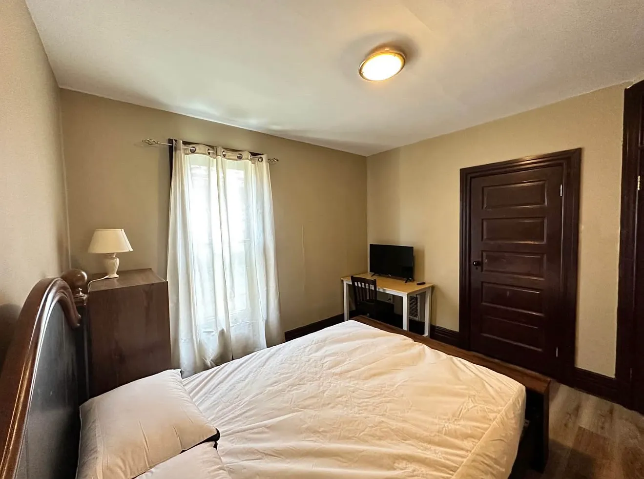 1 bed, 250 sqft, $500 — Photo 3