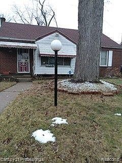 1st image of 20497 Lesure St