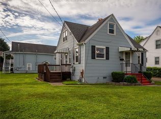 320 1/2 22nd St, Dunbar, WV 25064