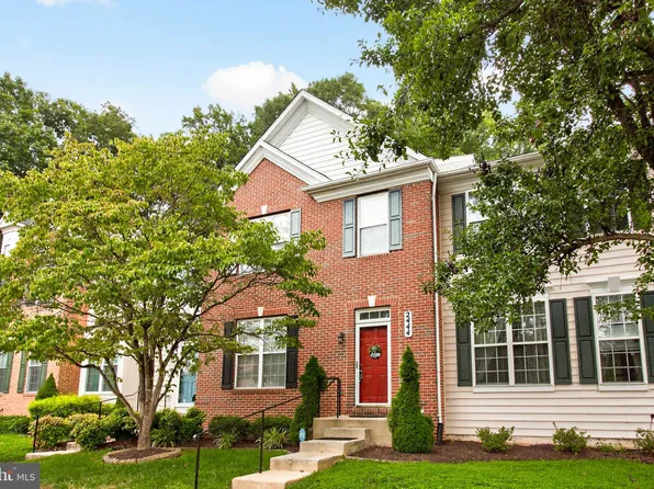 2444 Astrid Ct, Brookeville, MD 20833