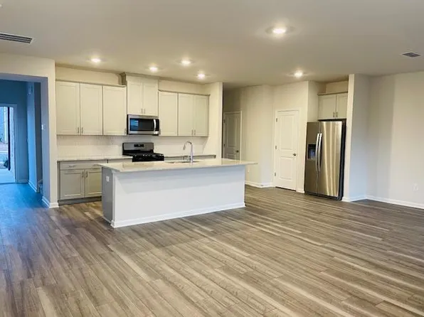 4250 Tin Hare Ln, Mableton, GA