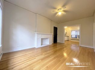 1033 Dempster St #E2, Evanston, IL 60201