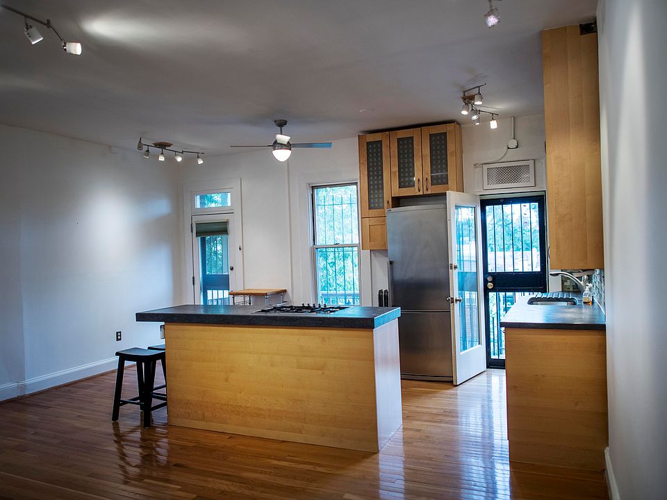 living room kitchen
