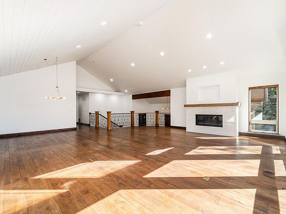 4th image of 2662 Red Pine Ct