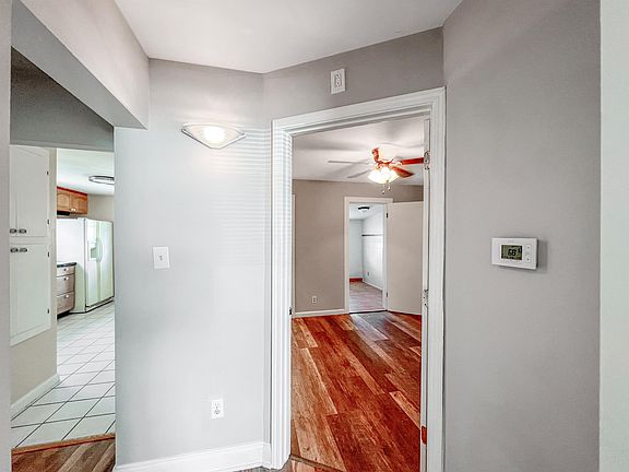 5th image of 4831 Gardenville Ave