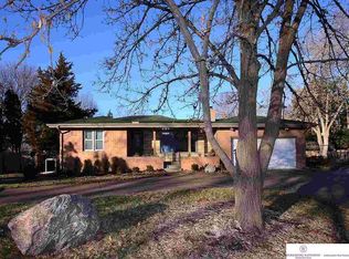 2114 S 90th St, Omaha, NE 68124