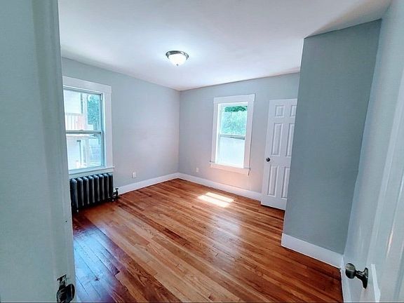 5th image of 33 Algonquin Pl #2