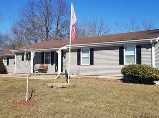 32 Doubletree St, Beardstown, IL 62618