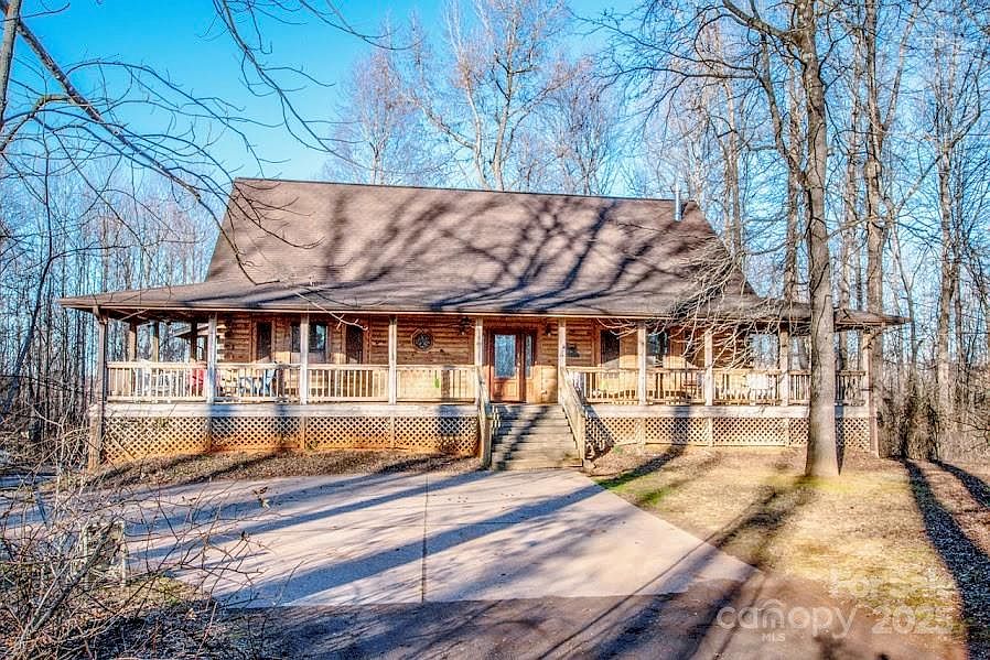 1st image of 148 Shawver Ln