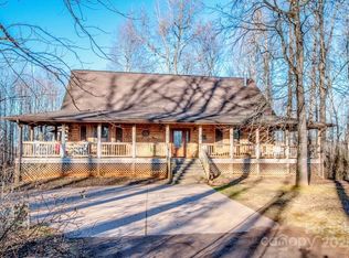 148 Shawver Ln, Statesville, NC 28625