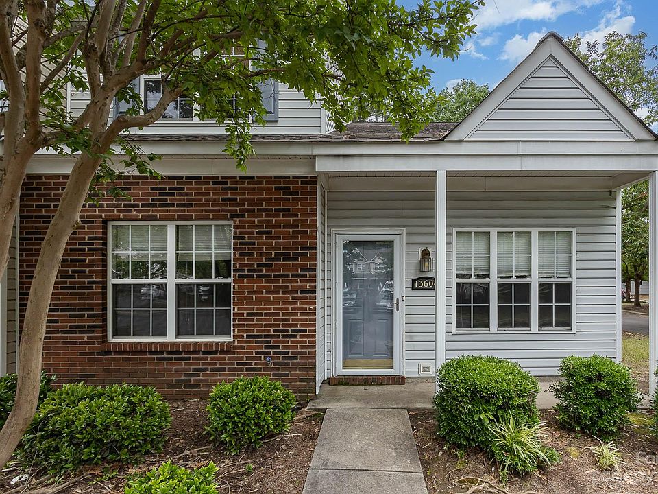 1st image of 13604 Meade Glen Ct
