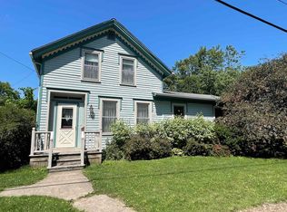 302 N Center St, Rockton, IL 61072