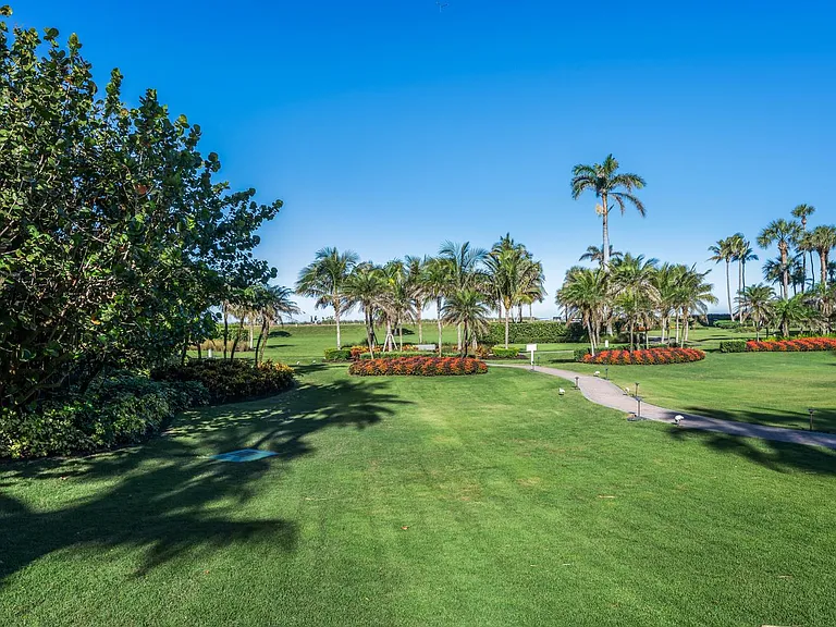 4751 Gulf Shore Blvd N #Penthouse 7 — Photo 38