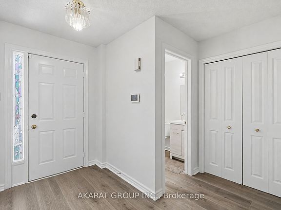 4th image of 70 Sunnyside Dr #9