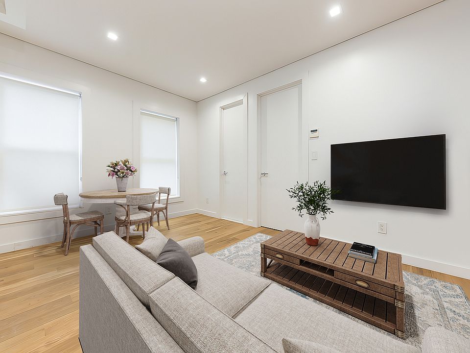 1st image of 146 Mulberry St #14A