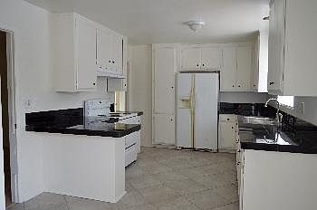 2nd image of 451 N Euclid St APT C