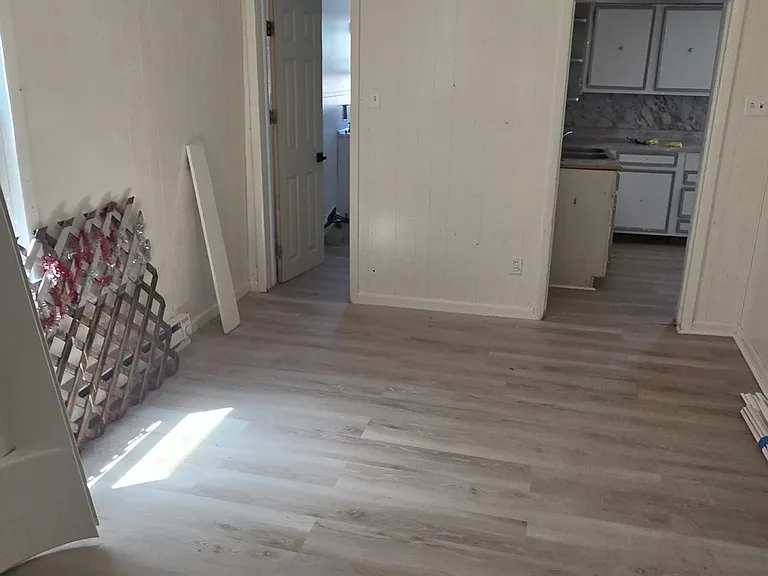 246 S Oak St #1 — Photo 7