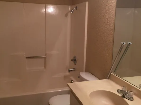 5301 Saint Georges Grn APT A, Austin, TX 78745