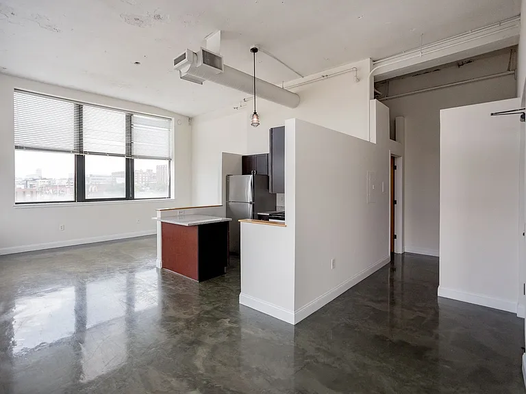 Garfield Lofts — Photo 12