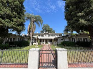700 N Willis St APT B, Visalia, CA 93291