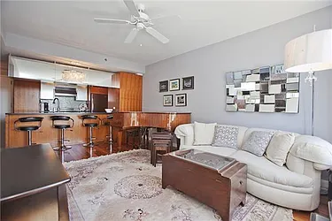 Rented by Space Marketing Shop