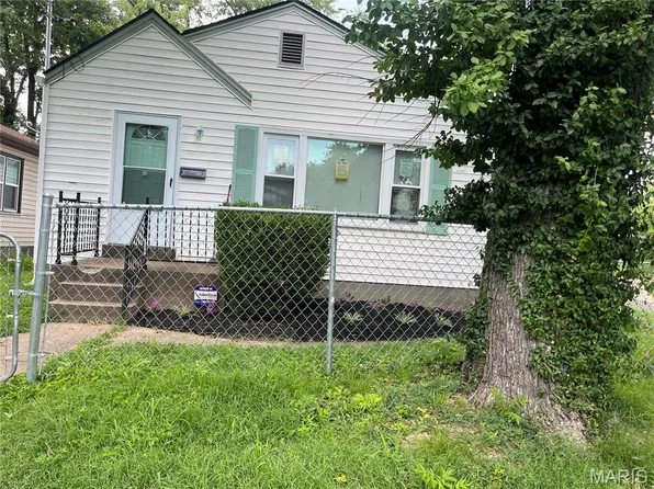 5479 Hamilton Ave, Saint Louis, MO 63136