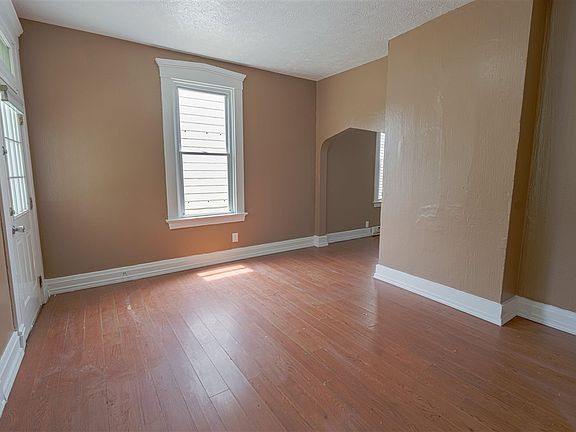 4th image of 316 N 16th St