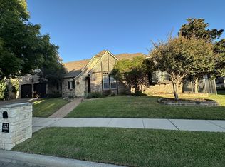 223 Versailles Ln, Keller, TX 76248