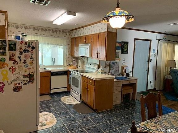 5th image of 5921 Pinebrook Dr