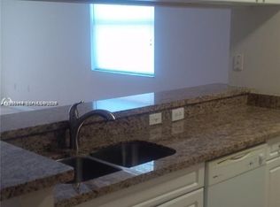 17125 N Bay Rd APT 3113, Sunny Isles Beach, FL 33160