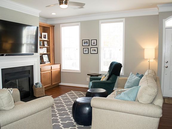 2nd image of 104 Dime Ln