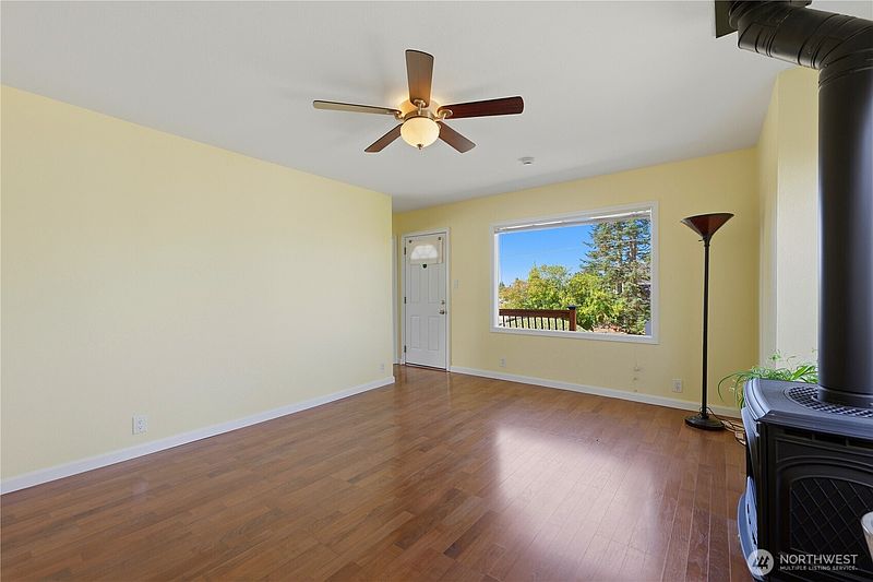 4th image of 5628 N 45th Street