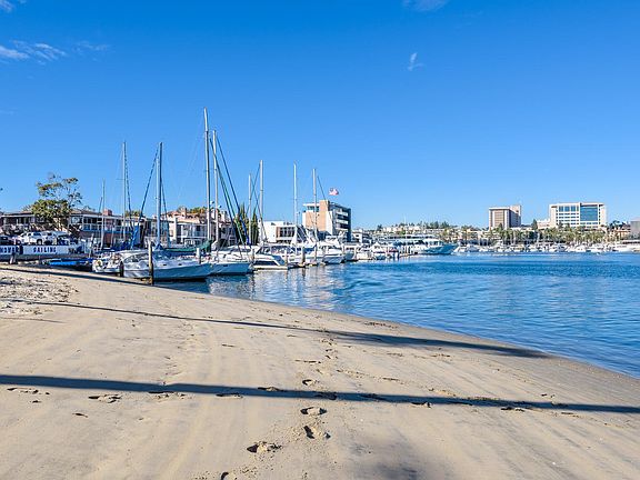 Lido Beach