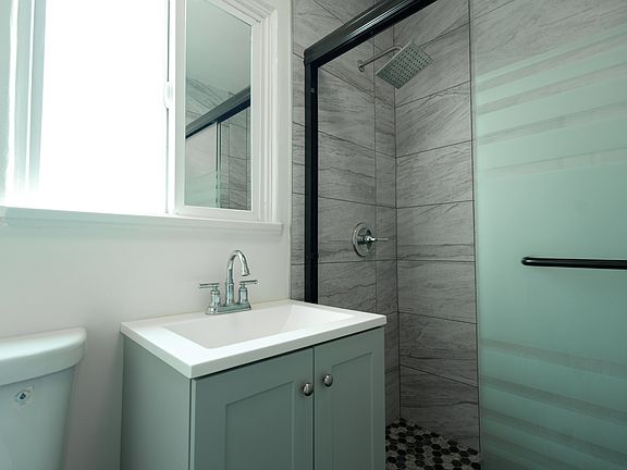 5th image of 640 Beulah St #640