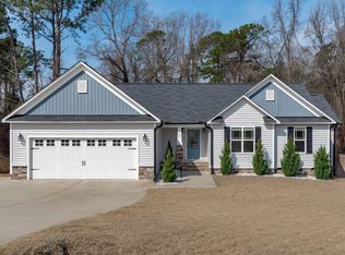 127 Landfall Ln, Smithfield, NC 27577