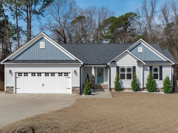 127 Landfall Ln, Smithfield, NC 27577