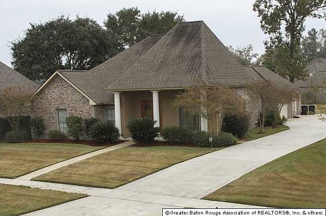 1st image of 17922 Bellingrath Lakes Ave
