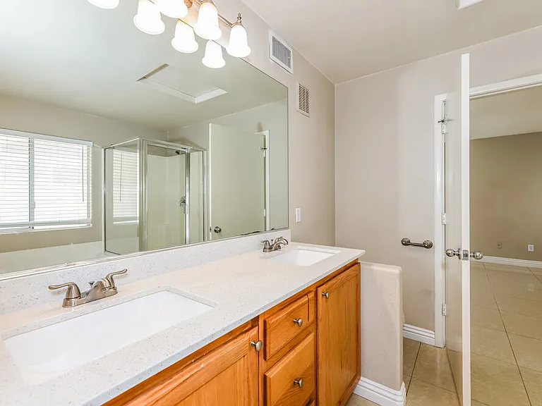 3370 Wasatch Cedars St — Photo 12