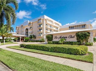 3450 Gulf Shore Blvd N APT 113, Naples, FL 34103