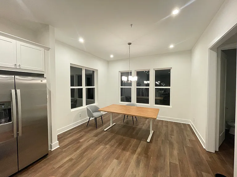 510 Motivation Cir NW — Photo 8