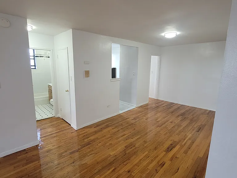 1110 Stadium Ave #H5 — Photo 5