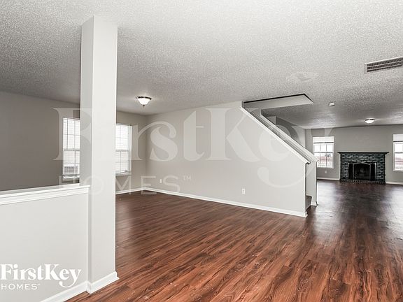 2nd image of 2958 Hearthside Dr